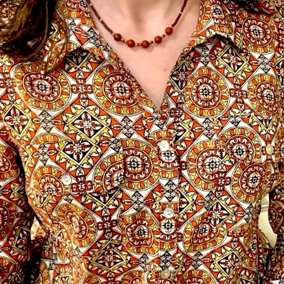 Notations Fall Color Geometric Blouse - Picture 11 of 11